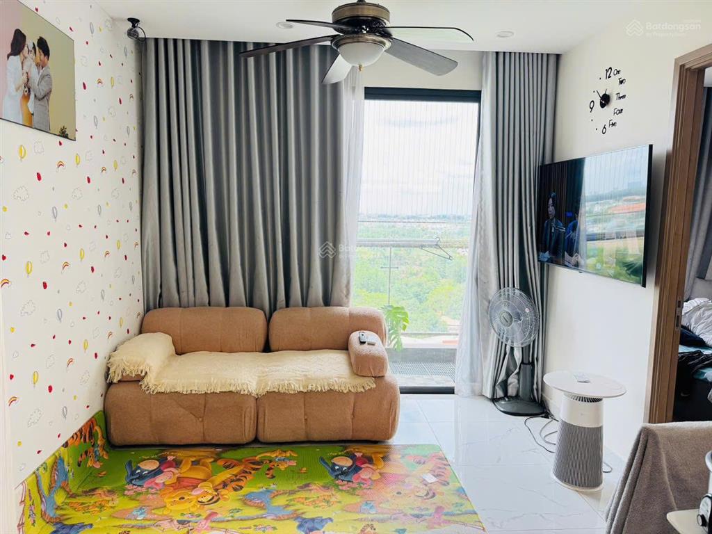 Căn 2pn full nội thất cao cấp, gần vincom, the beverly solari, view thoáng, tone trắng sáng nhà