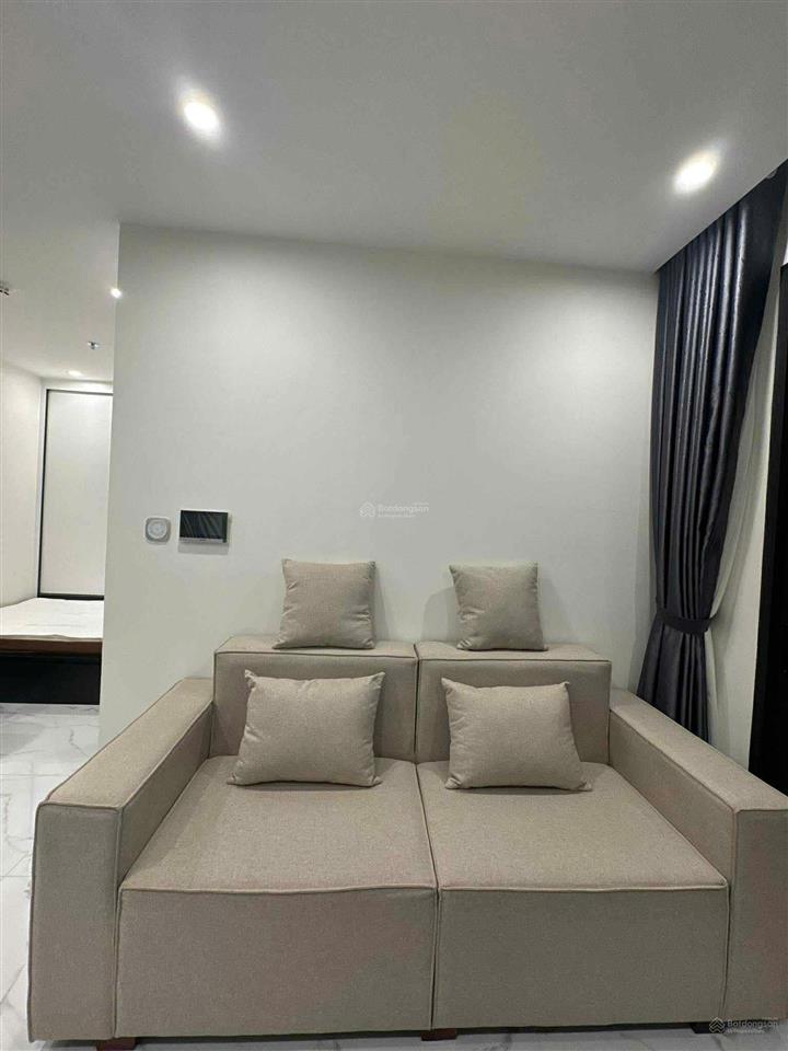 Căn 1pn + full nội thất gỗ cao cấp, thiết kế sang trọng, the beverly solari, vinhomes grand park