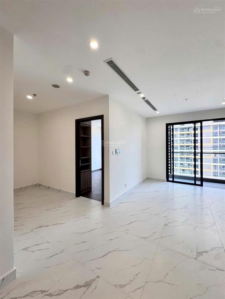 Cho thuê 1pn+ (55m2)  tòa os5, tầng cao, view hồ bơi vô cực  khu opus cao cấp