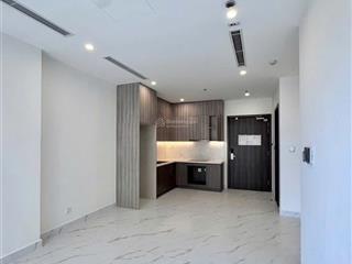 Cho thuê 1pn+ (55m2)  tòa os5, tầng cao, view hồ bơi vô cực  khu opus cao cấp