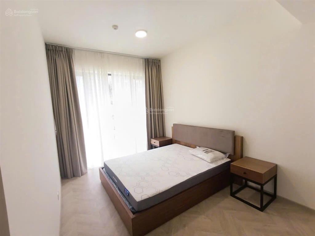 2bedroom apartment for rent, fully furnished, brand new. lumiere boulevard, vinhomes grand park
