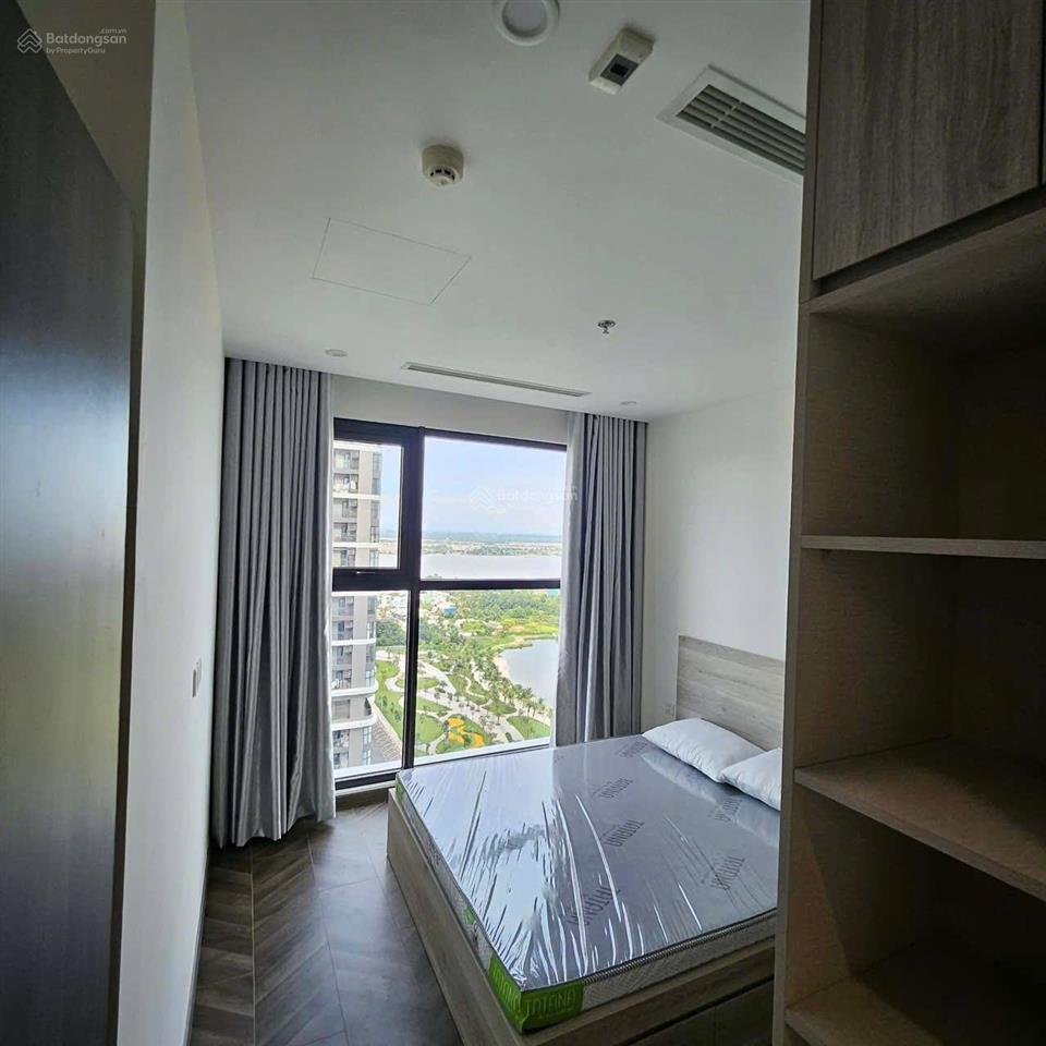 Cho thuê 2pn full nội thất luxury 18tr trực diện công viên và sông đồng nai tại opus one