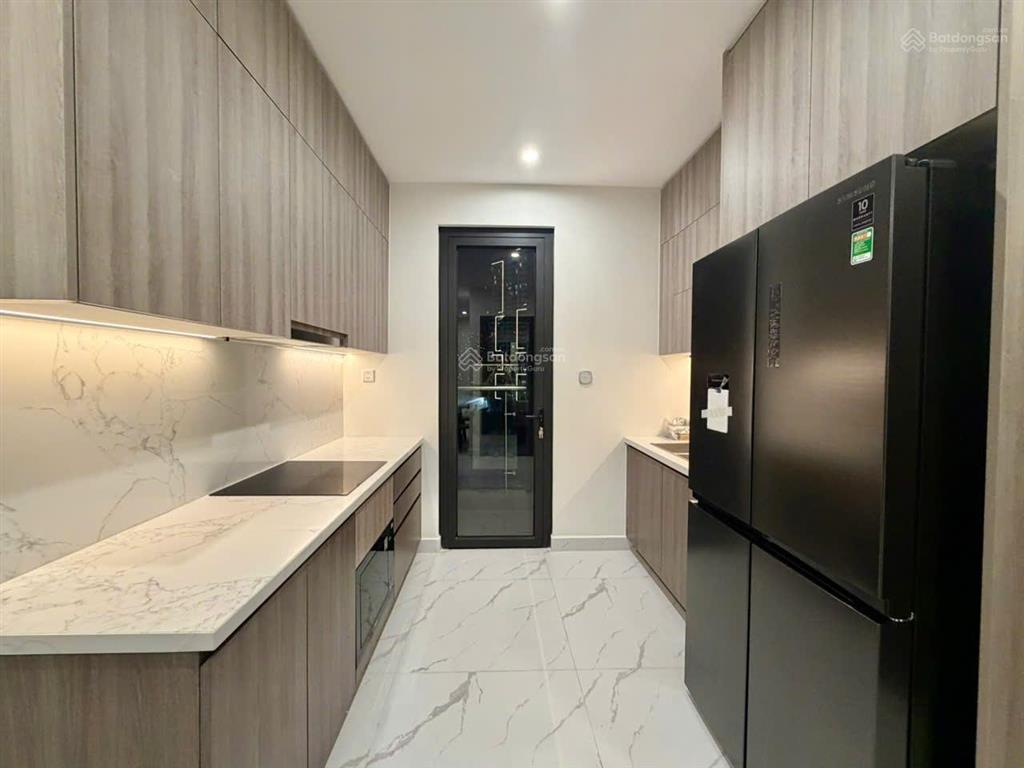 Cho thuê căn hộ 3pn full nt mới 100%, đẹp xịn the opus one, nhà mới bàn giao giá tốt