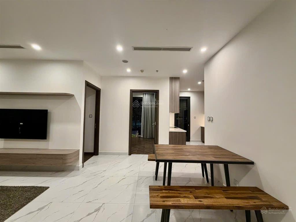 Cho thuê căn hộ 3pn full nt mới 100%, đẹp xịn the opus one, nhà mới bàn giao giá tốt