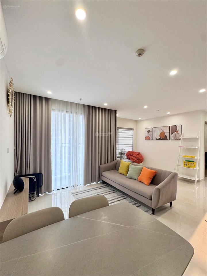 Căn góc 2pn 69m2 ban công đông nam mát nhà, nội thất cao cấp rainbow vinhomes grand park