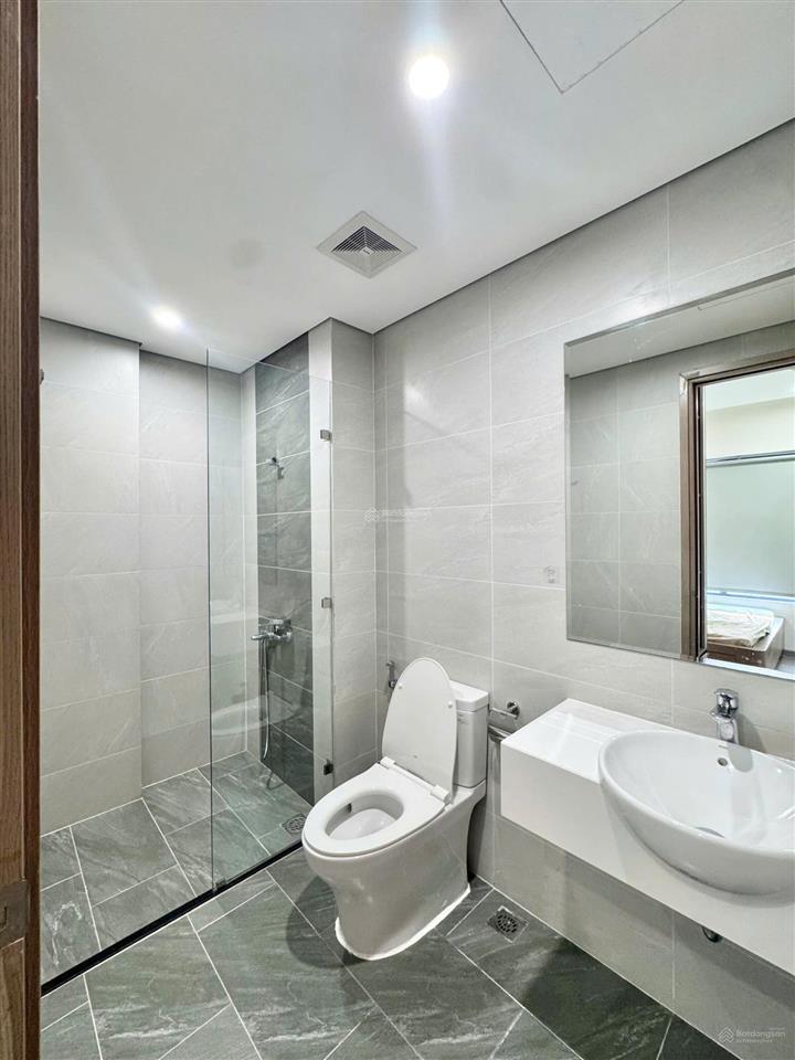 Căn góc 2pn 69m2 ban công đông nam mát nhà, nội thất cao cấp rainbow vinhomes grand park