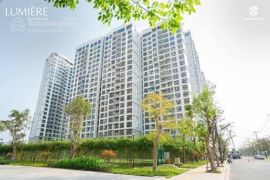 Cho thuê căn 2pn full nội thất view pháo bông, có gym, máy nước nóng, masteri, gần vincom, sân golf