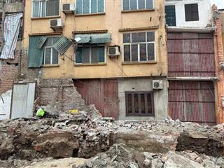 Cần cho thuê nhà đường vành đai 1 mới mở rộng, nhà có mặt tiền rộng 8m