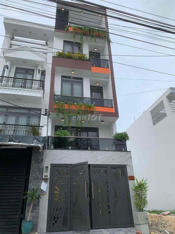 nhà mới xây cần bán