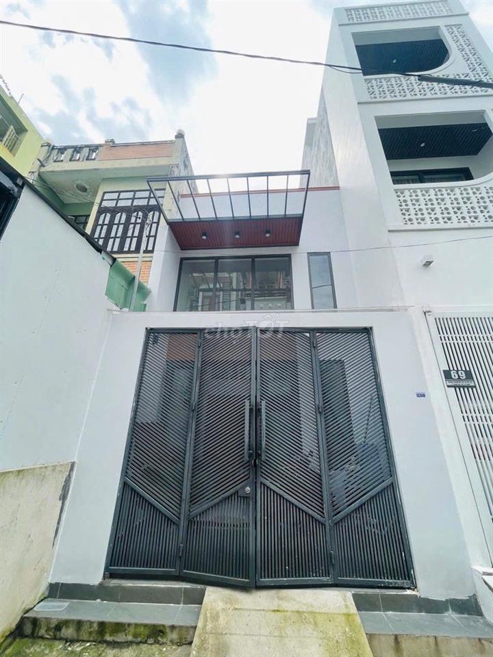 Bán nhà MT đường XT Trung Mỹ Tây 10 55m2 4.9 tỷ