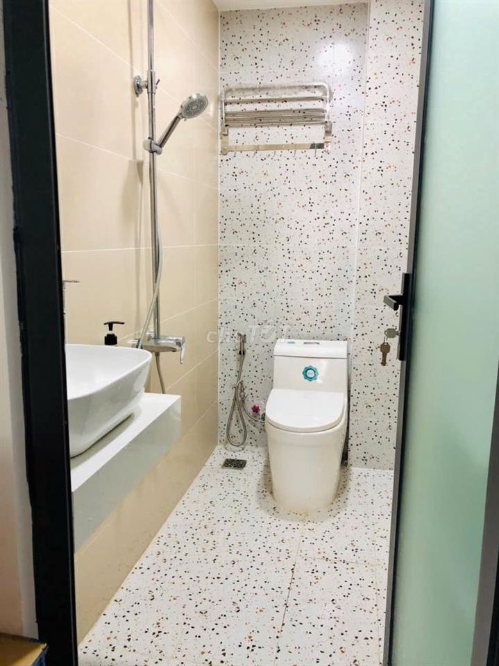 Bán nhà MT đường XT Trung Mỹ Tây 10 55m2 4.9 tỷ