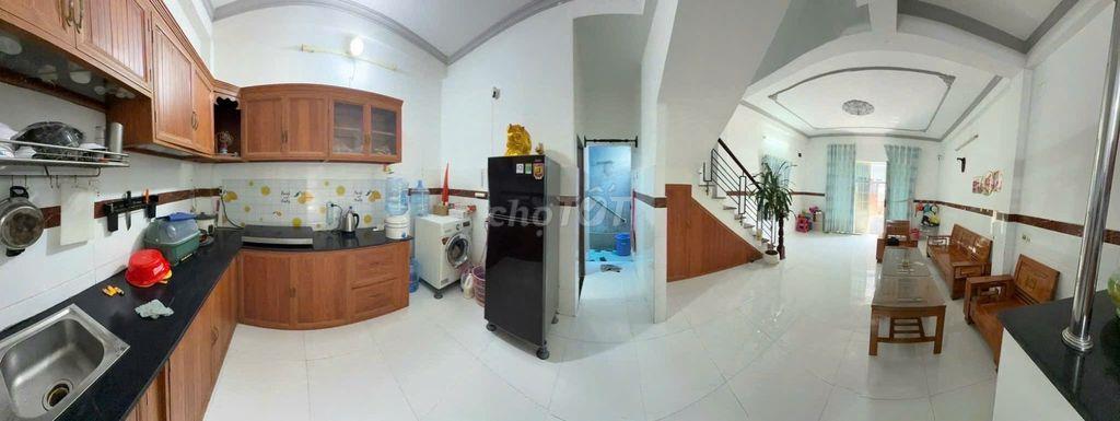 Nhà Thạnh Lộc Q12, nở hậu tài lộc