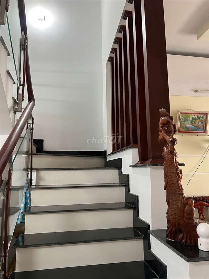 BÁN NHÀ THẠNH XUÂN 25. HẺM XE HƠI