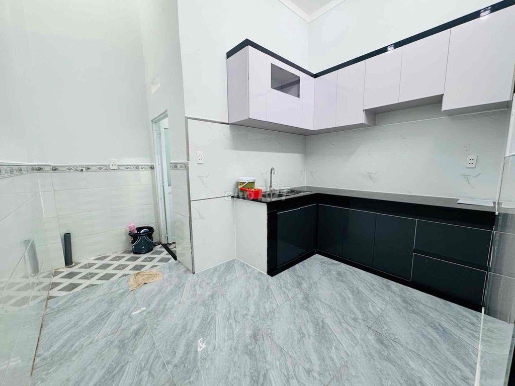 bán nhà ngay Lê Văn Khương, dt 60m2, SHR, chỉ 3 tỷ 750 TL