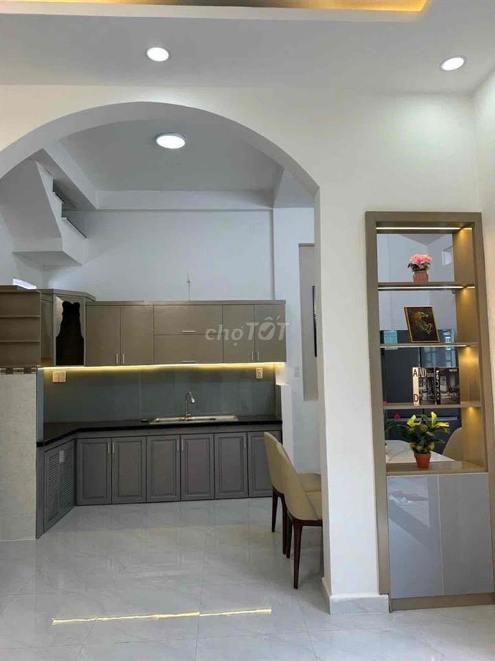 nhà Hẻm Xe Hơi - Ngay Cv Làng Hoa - 52m2 - 5.35 tỷ