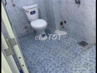NHÀ BÁN 4*15 HÈM 1 XẸT QL1A , SÁT NGẢ TƯ GA