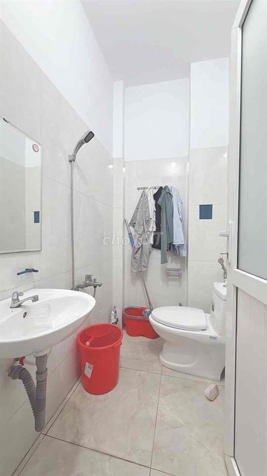 GIẢM MẠNH NHÀ HXH - 3 Tầng - 4x14m - 3PN, 4WC - Thạnh Xuân 25 - Q12