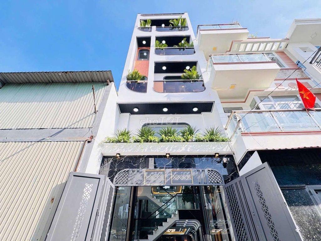 siêu phẩm Q12