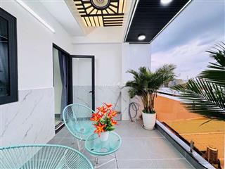 siêu phẩm Q12