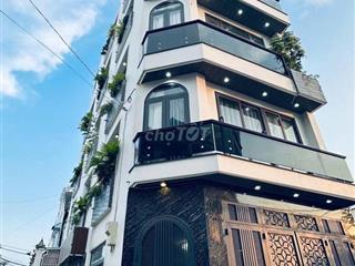 Chốt gấp nhà 1 trệt 4 lầu - Gía cực tốt