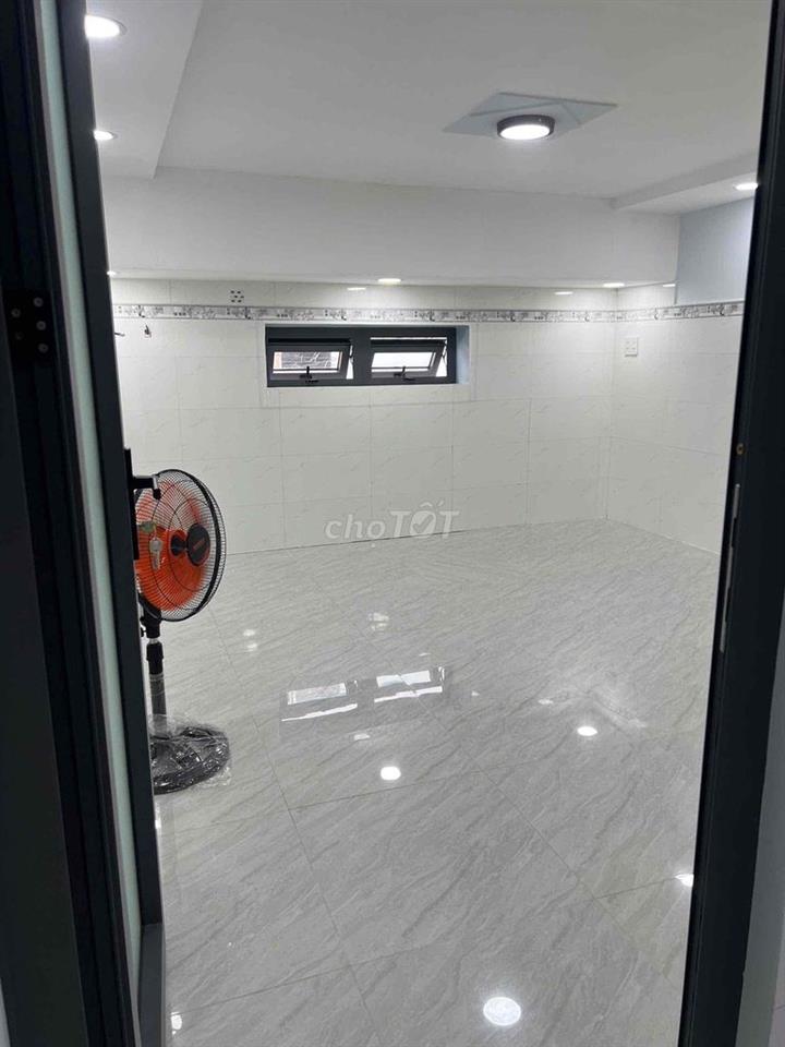 Chợ Vườn Lài,An Phú Đông,Quận 12