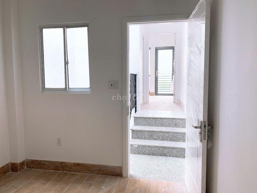 Nhà nguyên căn 7,5tr, 4PN hẽm ôtô 126m2