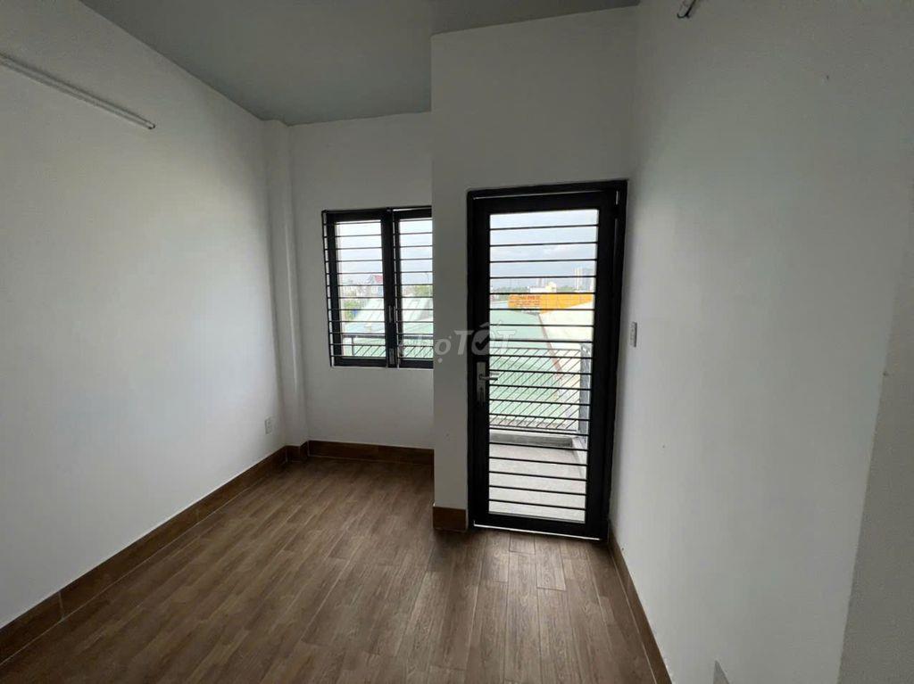 Nhà nguyên căn 7,5tr, 4PN hẽm ôtô 126m2