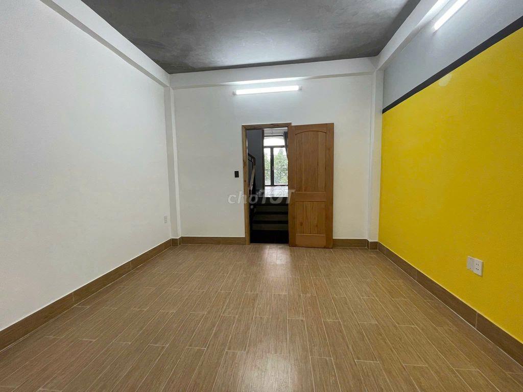 P Cao Cấp WC BanCông Bếp Riêng Máy Lanh nội thất từ 2*tr