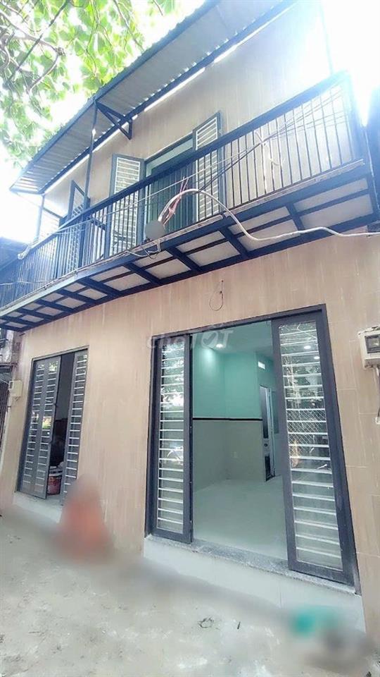 Đối diện Nguyễn Tất Thành quốc lộc 1 A 2PN