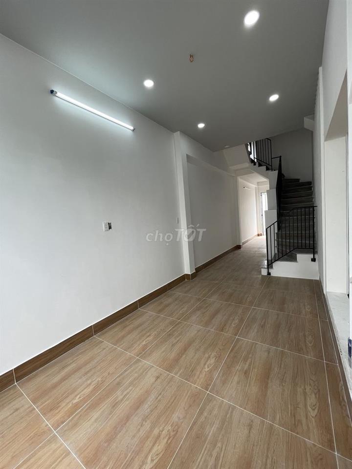 phòng trọ 1.9tr ,ở Hà Huy Giáp tổng sd 106m2