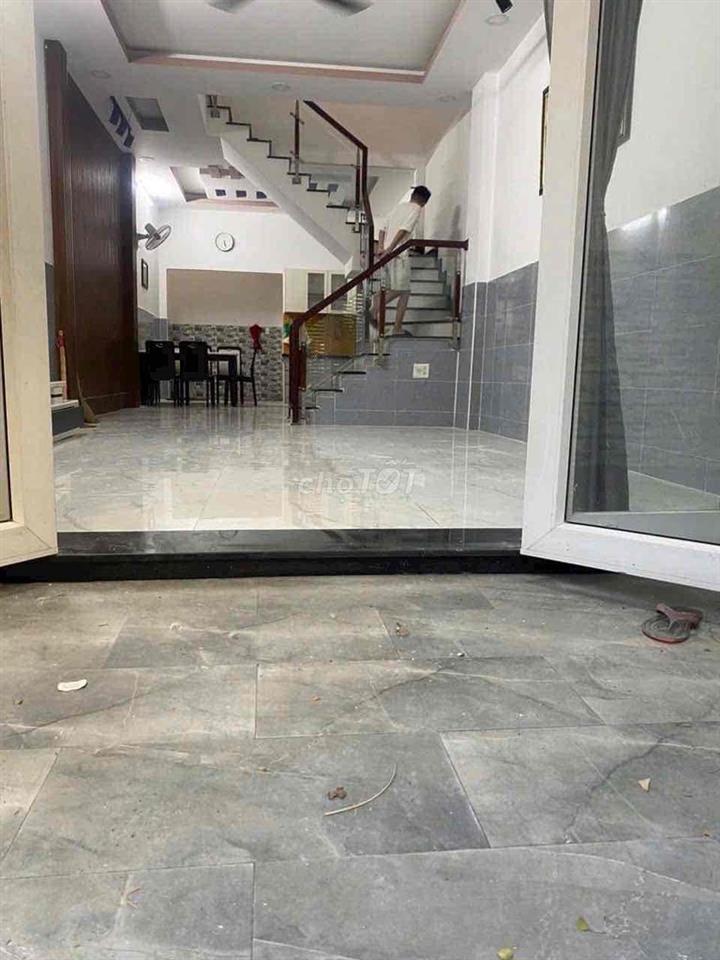 Trệt lầu 4*15; 2pn full nội thất hẻm xe hơi