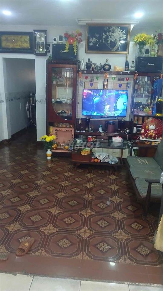 Trệt lầu 4*14; 3pn Rẻ chốt lẹ