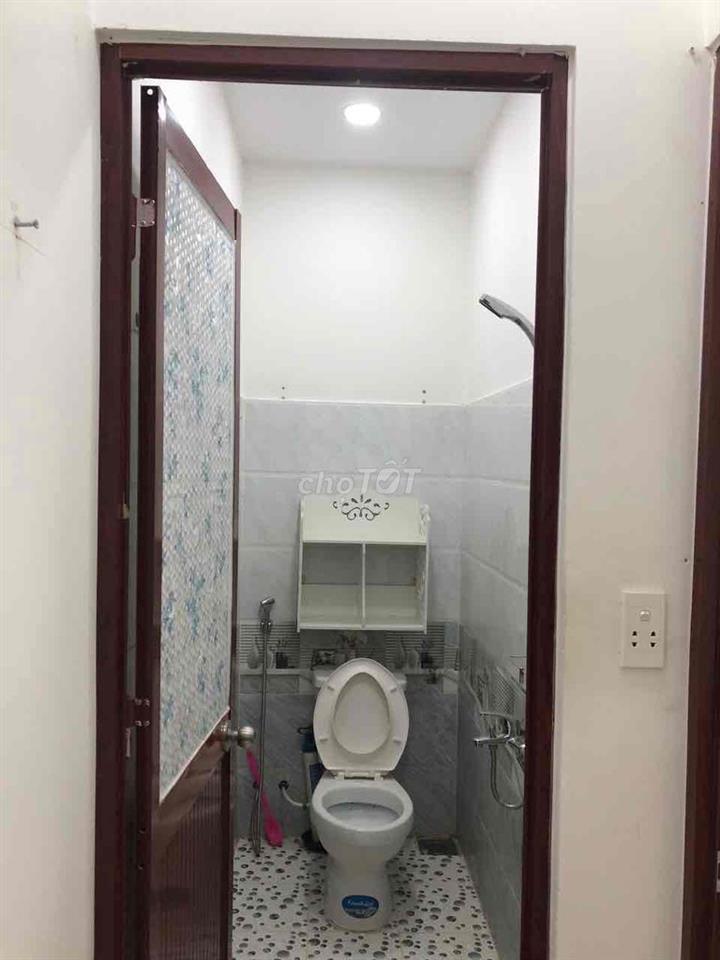 Trệt 2 lầu 3,5*8; 3pn Mới chốt lẹ