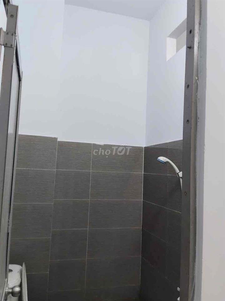 Nhà mặt tiền trệt lửng 3,5*26 mới keng tiện kinh doanh