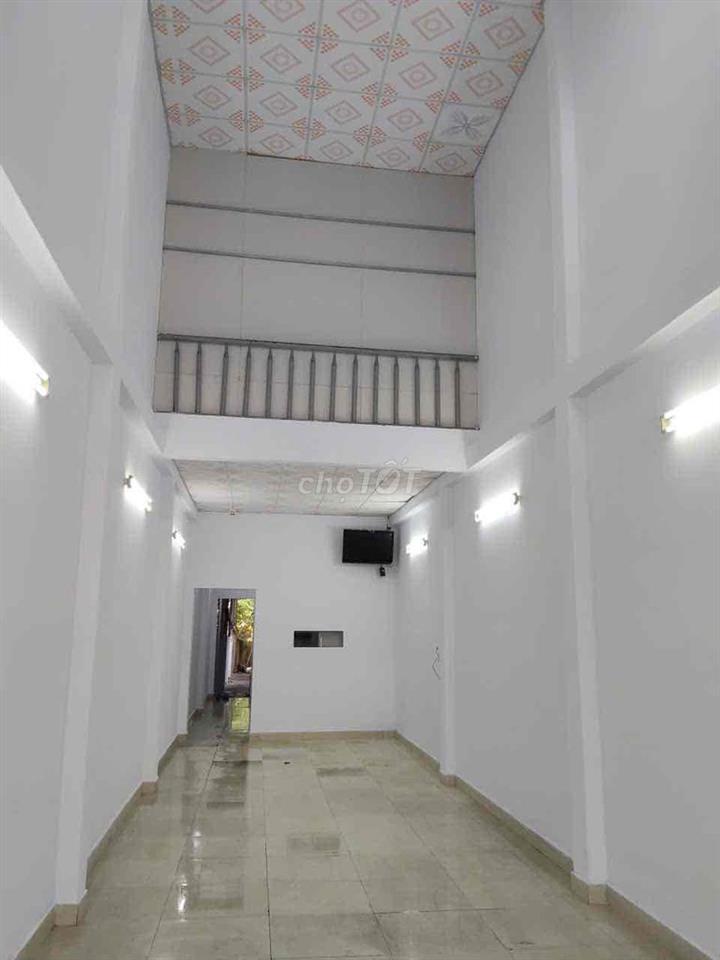 Nhà mặt tiền trệt lửng 3,5*26 mới keng tiện kinh doanh