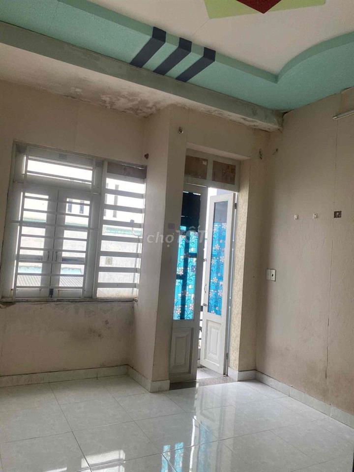 Trệt 2 lầu 4*7 ;2pn đi Gò vấp gần