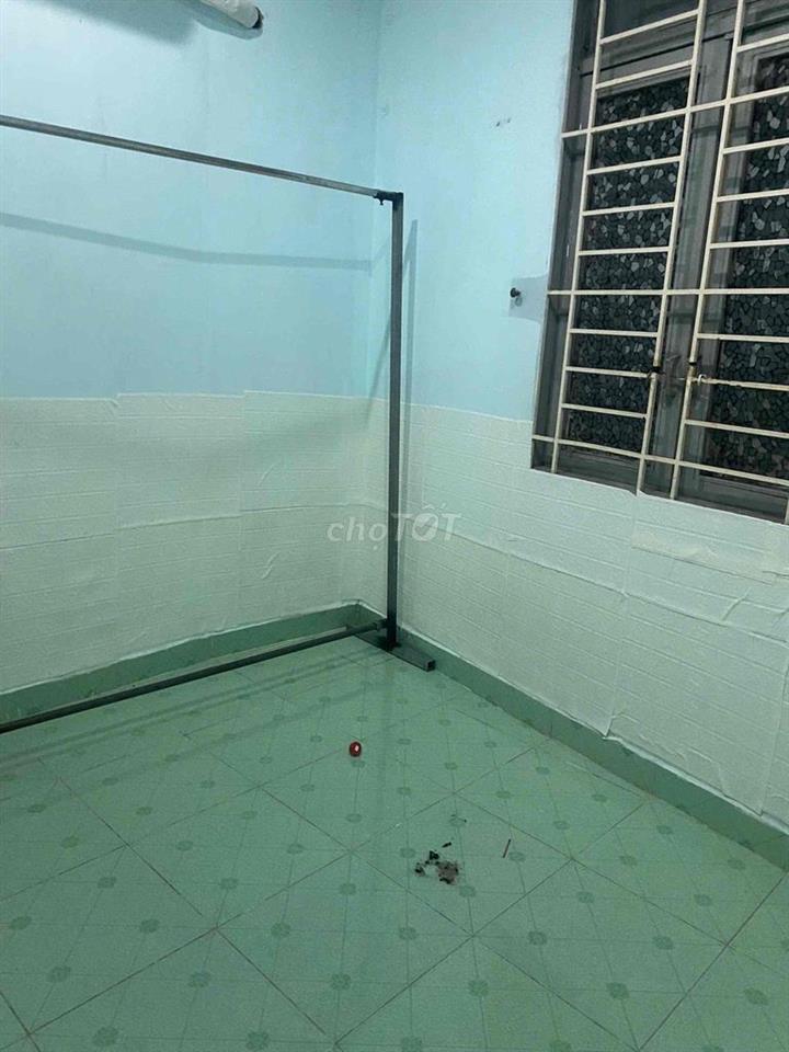 Trệt lầu 5*6; 2pn kín 2wc Rẻ chốt lẹ