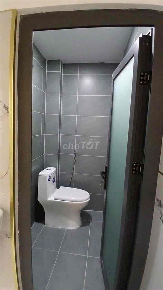 Trệt lầu 5*6; 2pn kín 2wc Rẻ chốt lẹ