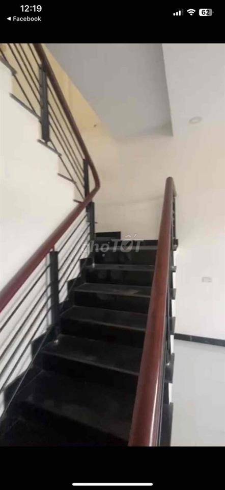 Nhà mặt tiền trệt lầy 6*10; 2pn tiện kinh doanh