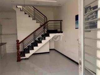 Nhà mặt tiền trệt lầy 6*10; 2pn tiện kinh doanh