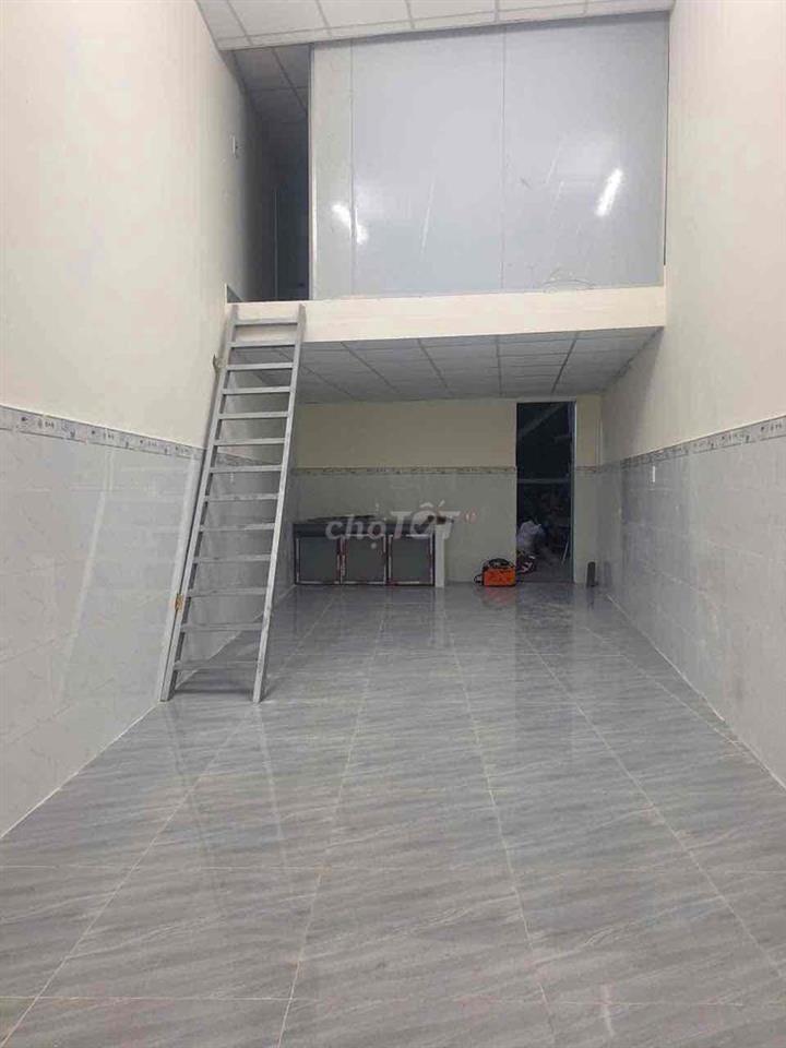 Trệt lửng 4*10; 1pn kín đg 4m mới rẻ chốt lẹ