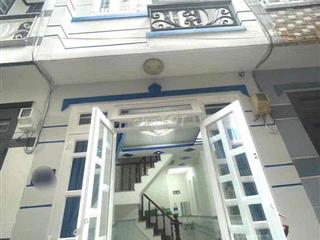 Trệt 2 lầu 3,5*9; 3pn dg xe hơi