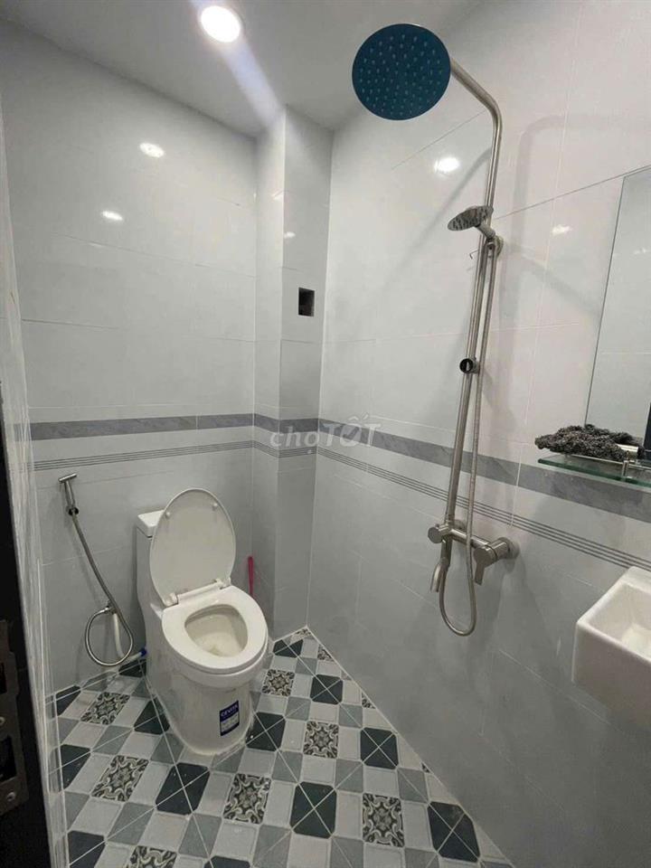 Cho thuê nhà nguyên căn quận 12