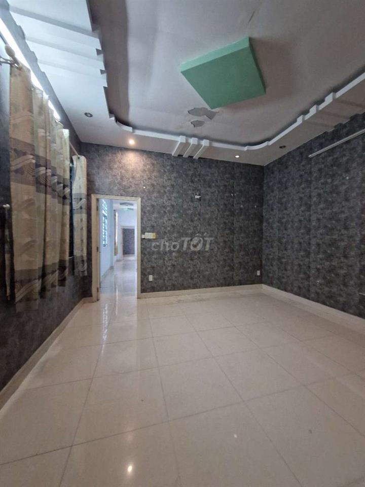 Cho thuê nhà mặt tiền đường 