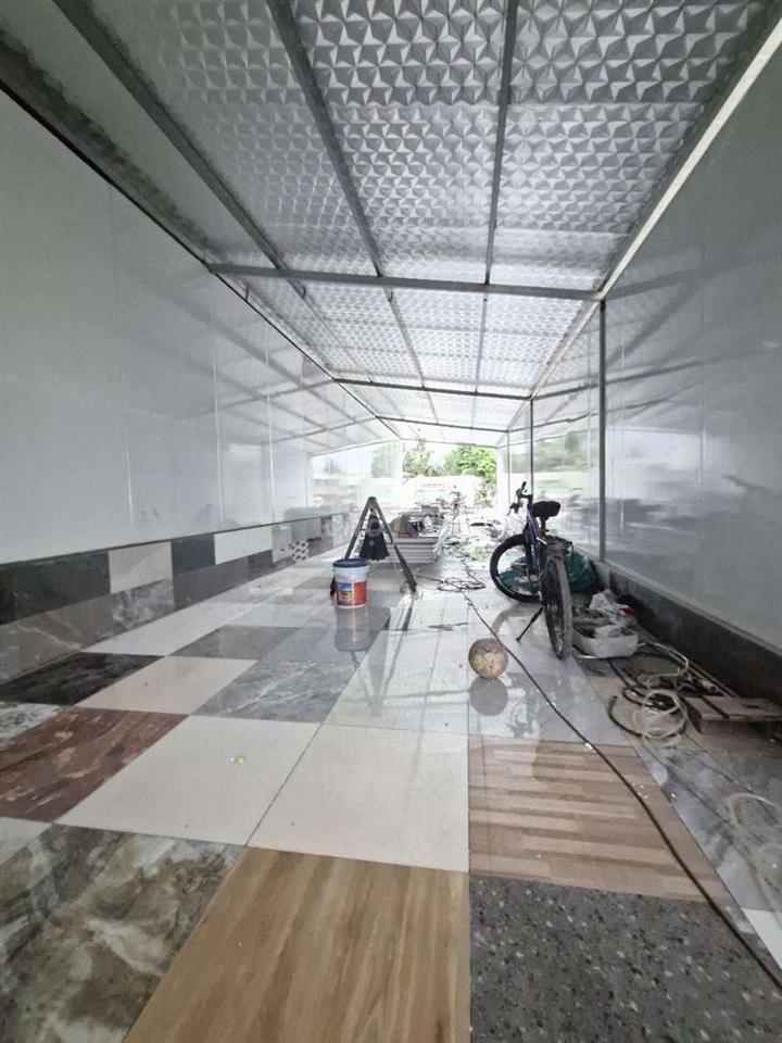 Cho thuê nhà mới xây hẻm xe tải 