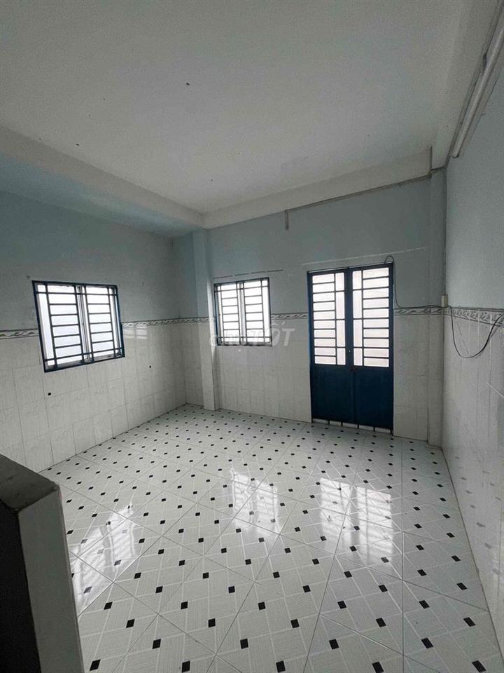 Nhà Nguyên Căn 96/6 TX25 Quận 12, DTSD : 120m2