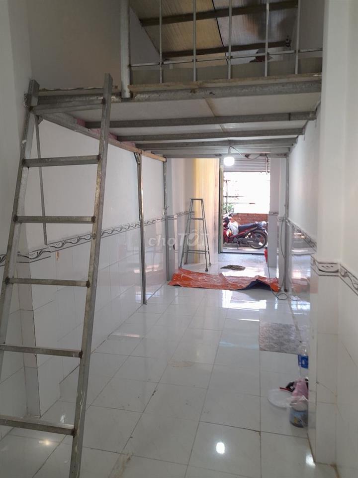 CHO THUÊ NGUYÊN CĂN - DTSD: 30M2 -ĐH ĐIỆN NƯỚC CHÍNH - 3tr/ Tháng