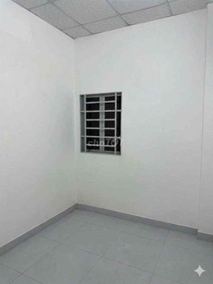 NHÀ ĐẸP HT13_Gần Chợ HT, 1LẦU-2p ngủ-khu an ninh