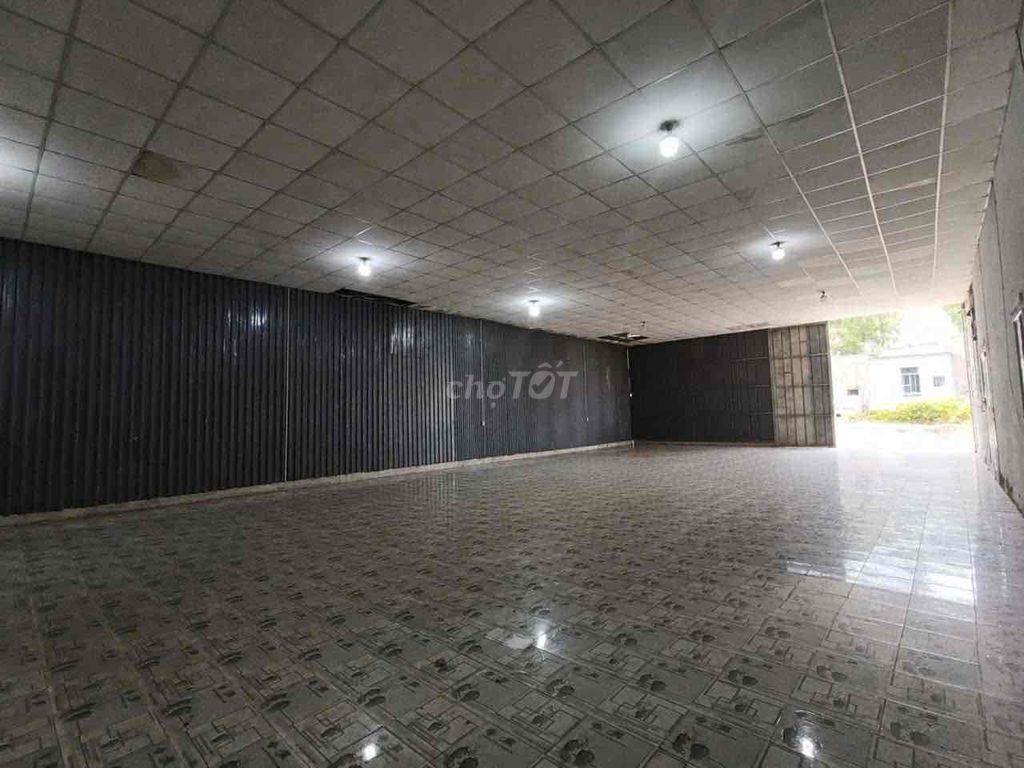 Nhà xưởng TCH 220m2_Ngay DƯƠNG THỊ MƯỜI,đường xe tải 10t