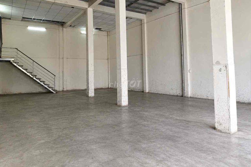 Nhà xưởng 300m2_gác lửng,thang máy vận chuyển,đường 8m